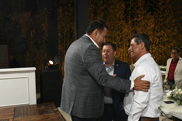 El Presidente Salvador Zamora Asistió a la Cena con Motivo del Centenario de la Fundación de Protección Civil y Bomberos de Guadalajara