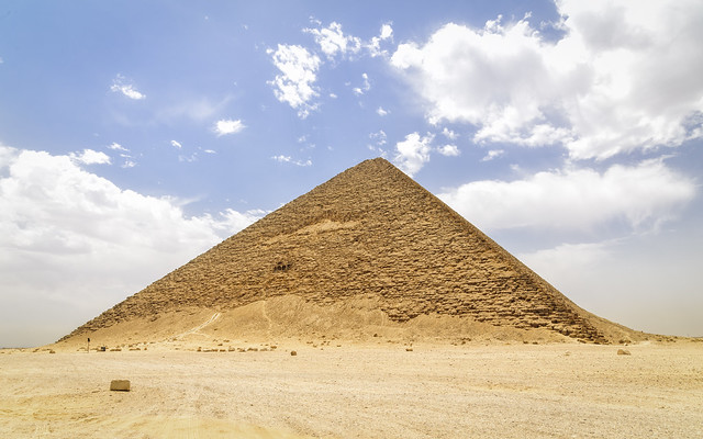 Pirámide Roja de Esnefru.