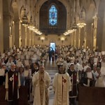 Misa de Consagración en la Parroquia San Vicente de Paul, Los Angeles - California . 1600 personas Mayo 21 de 2023  7