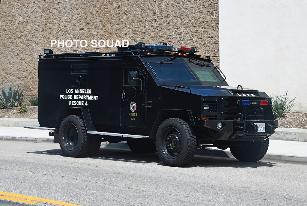 Los Angeles Police Department (LAPD) Lenco truck apparatus… | Flickr