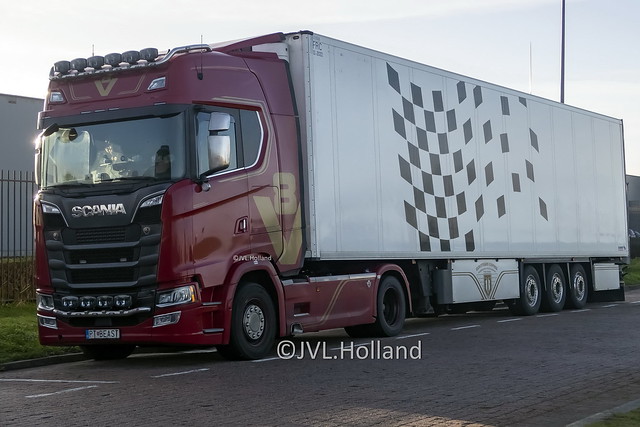 Scania V8  SK  'EuroTrans Express' 221123-158-C5 ©JVL.Holland