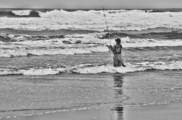 Fishing the Surf (B/W HDR)