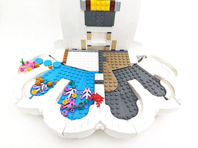 LEGO Disney The Little Mermaid Royal Clamshell (43225)