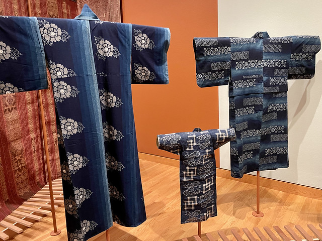 145/365: Kimonos, Large and Small