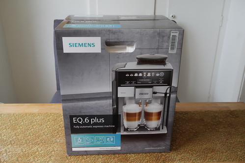Unser neuer Kaffeevollautomat: Siemens Kaffeevollautomat EQ.6 plus s700