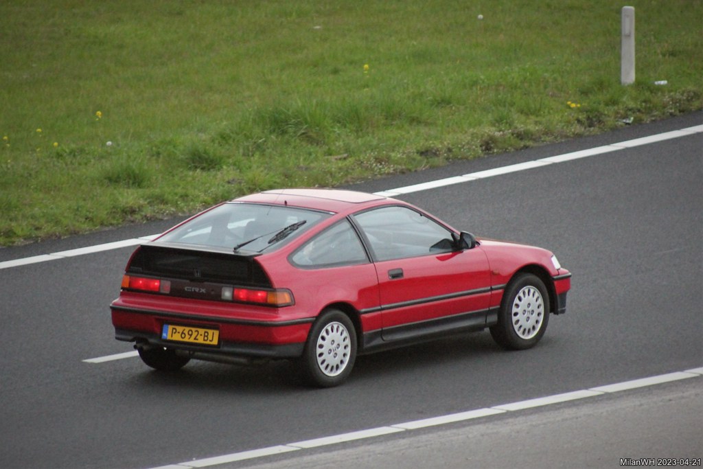 Honda CRX 1.6 DOHC 1993 (P-692-BJ)