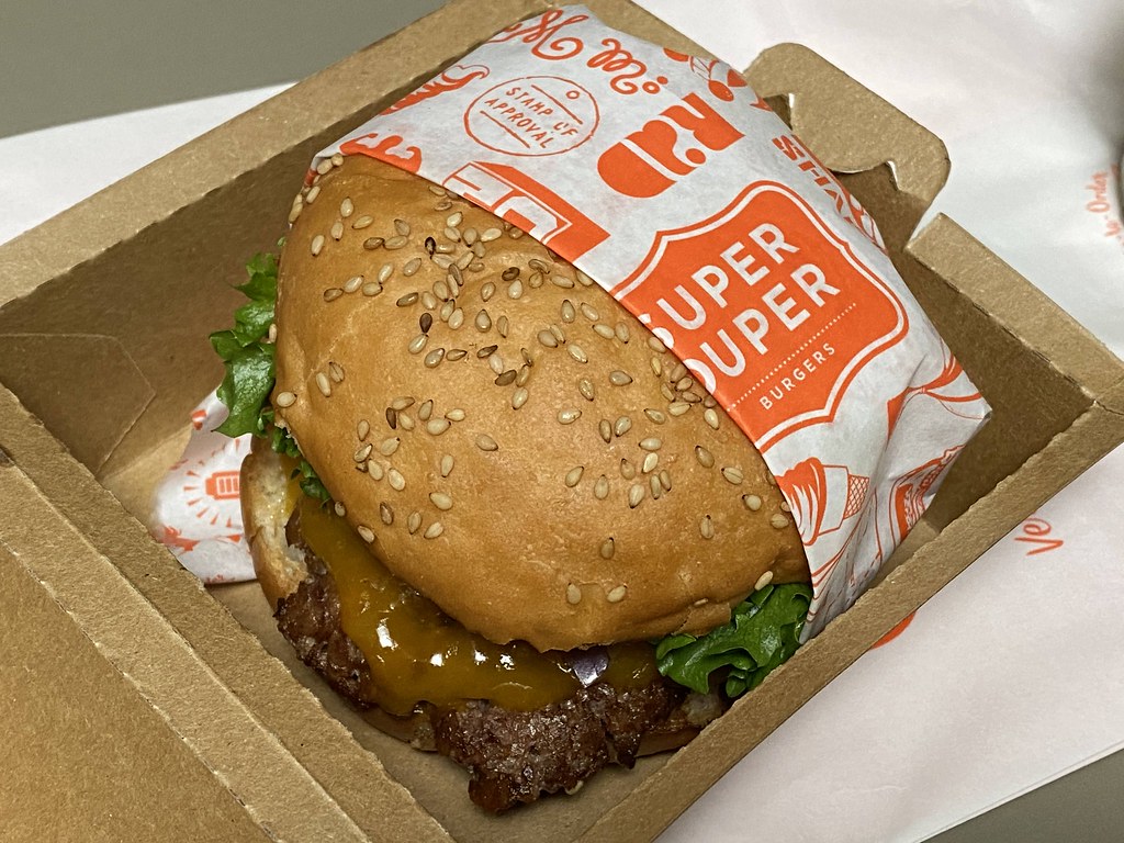 Superduper burger