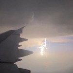27. Mai 2023 - 9:23 - Lightning - photo snipped from video