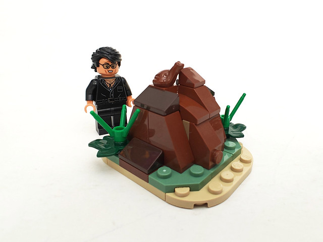 LEGO Jurassic Park Triceratops Research (75959)