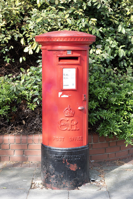 Post Box with Edward VIII Cipher, Wanstead Station