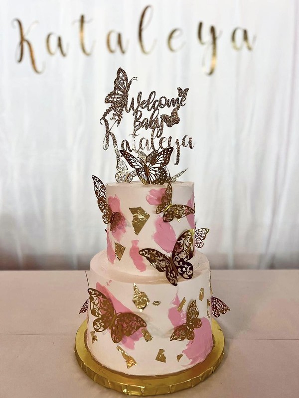 Cake by Blanquitas Cakes & Creations