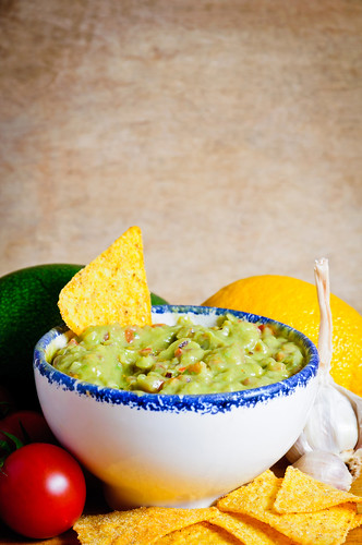 How to make guacamole with nachos