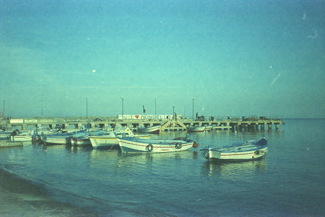 Mondello, Sicilia. (35mm) | Exp. 08/2005 Kodak Gold 100.