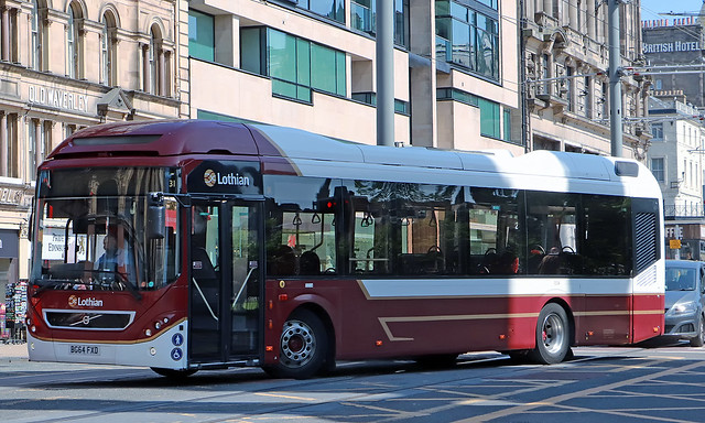 BG64 FXD (31) - Volvo 7900H - Lothian Buses - Edinburgh - 29MAY2023