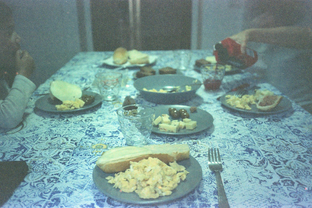 Early breakfast in Palermo. (35mm) | Exp. 08/2005 Kodak Gold 100.
