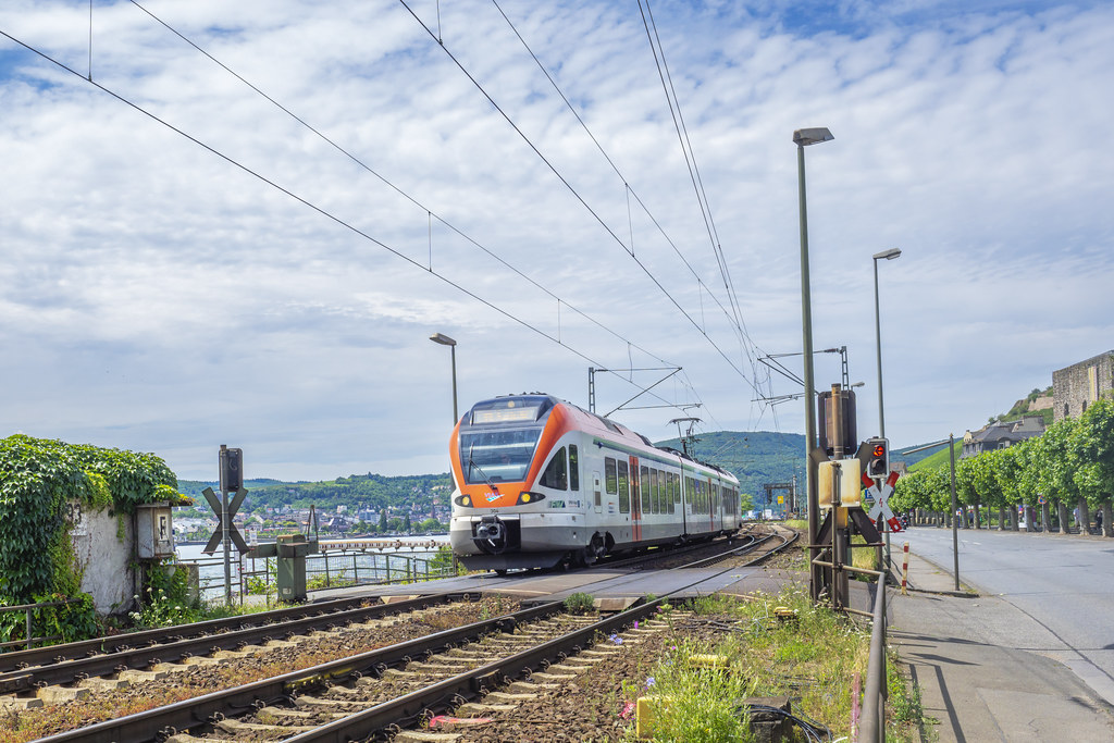 Stadler FLIRT, VIAS Deutsche Regionalbahn GmbH - Rüdesheim am Rhein