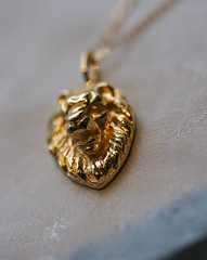 GIFT FOR LEO WOMAN LION JEAD PENDANT NECKLACE 9K SOLID GOLD JEWELLERY MEL MELLIS LONDON UK BRAND
