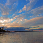 2. Mai 2023 - 7:40 - Twilight time over Northport Bay and Eaton's Neck, from Centerport, Long Island, New York.