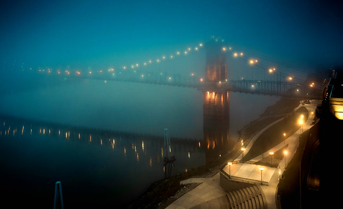 covington kentucky unitedstates foggy fog ohio river lights night wes anderson cincinnati morning bridge