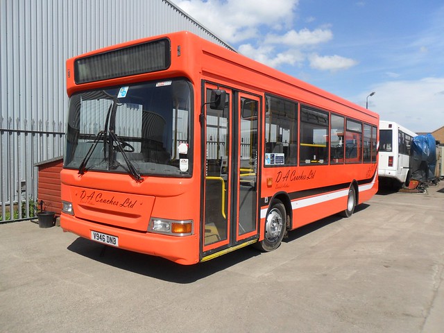D A Coaches, Coatbridge - V946DNB - UK-Independents20140473