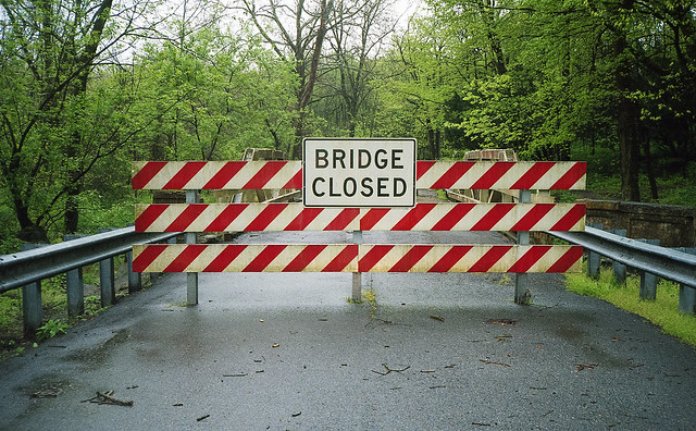 Bridge Closed - Ximg115