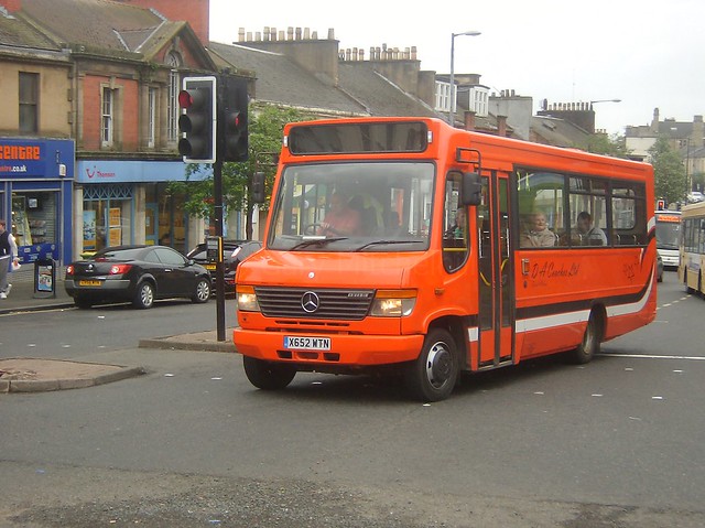 D A Coaches, Coatbridge - X652WTN - UK-Independents20140621