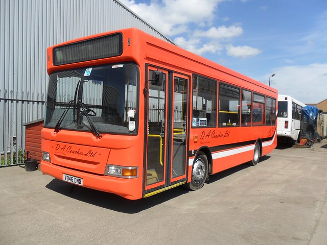 D A Coaches, Coatbridge - V946DNB - UK-Independents20140472