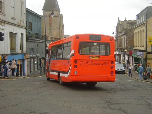 D A Coaches, Coatbridge - X652WTN - UK-Independents20140622