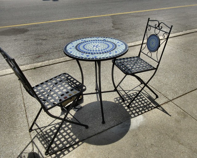 TILE-INLAID PATIO TABLE AND CHAIRS