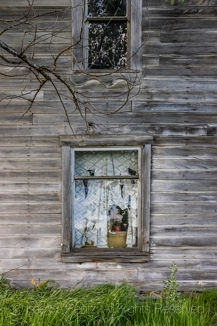 Abandoned Home in Flora, Oregon
