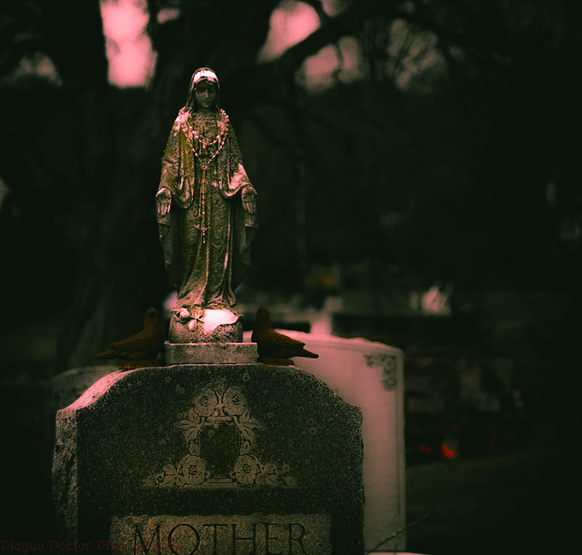 Grave_Mother