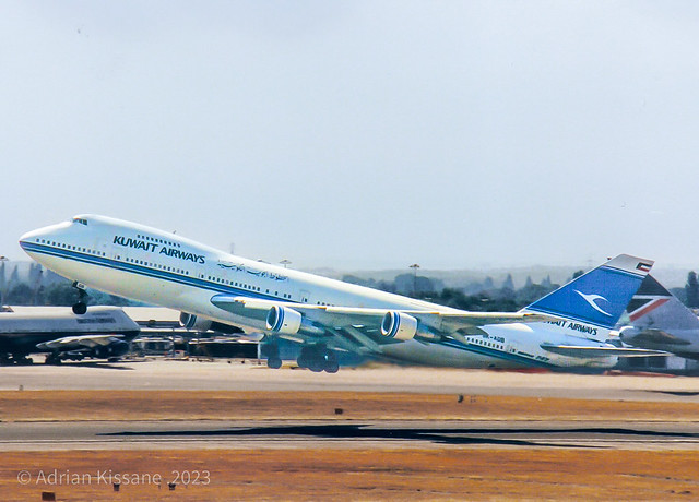 KUWAIT AIRWAYS B747 9K-ADB