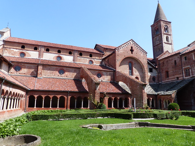 ????? Abbaye de Staffarda, Revello, Coni, Piémont