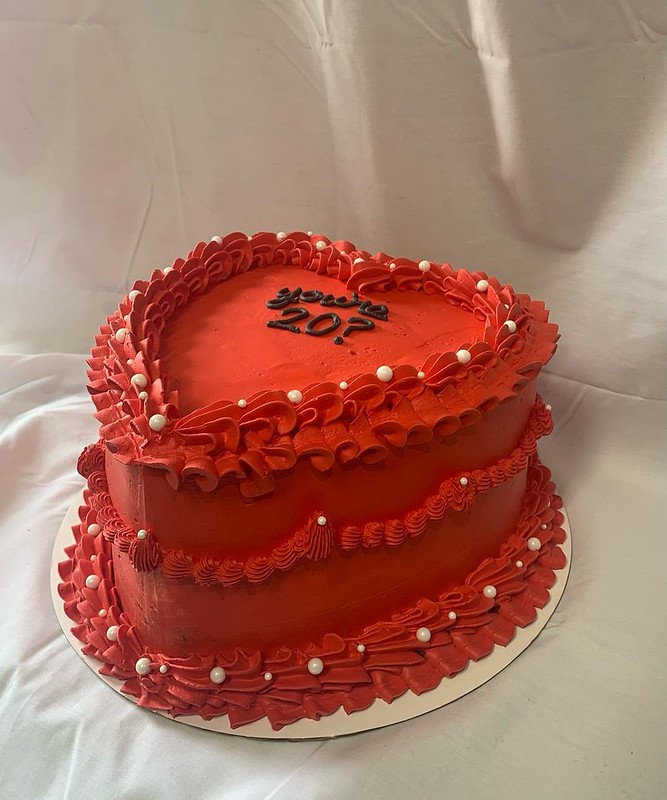 Cake by So Sweet Bakes