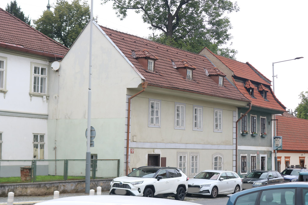 Barokní dům čp. 476 nacházející se ve Zbraslavi