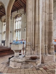 font and aisle pier