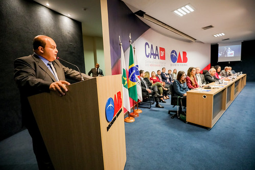 Em ato da OAB, governador reforça papel do FCDF: “Brasília tem um dever”