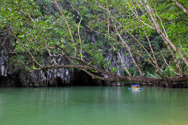 entrance to Palawan's underground river