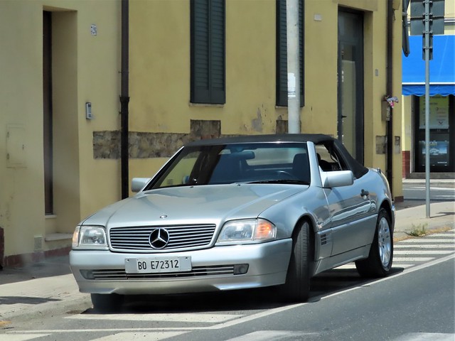 1990 Mercedes-Benz 300 SL