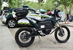 MOTO "ZERO FX" GUARDIA CIVIL ESPAÑOLA / SPANISH POLICE / MOTO ELÉCTRICA ZERO FX ZF7.2 (MY2023) A2/