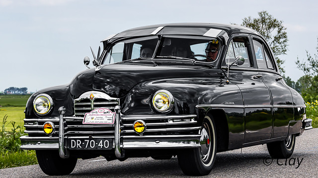 Packard DeLuxe Touring Sedan 1949 (6484)