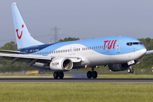 TUI Airways Boeing 737-800 G-TAWS at Manchester Airport MAN/EGCC