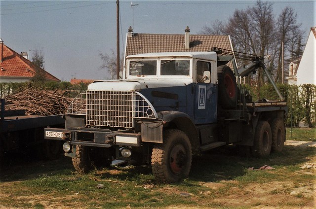 White 6-ton 6x6 truck Viry Chatillon (91 Essonne) 1989a