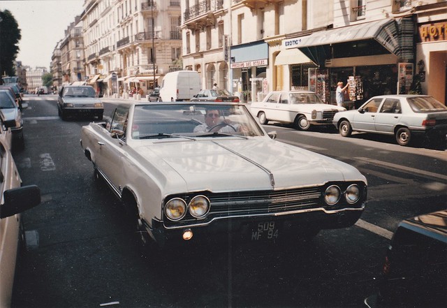 Oldsmobile Cutlass Convertible 1965 Paris 1991a