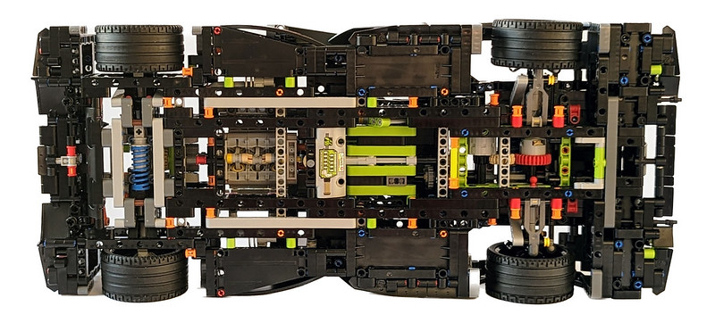 42156: PEUGEOT 9X8 24H Le Mans Hybrid Hypercar Technic Set Review