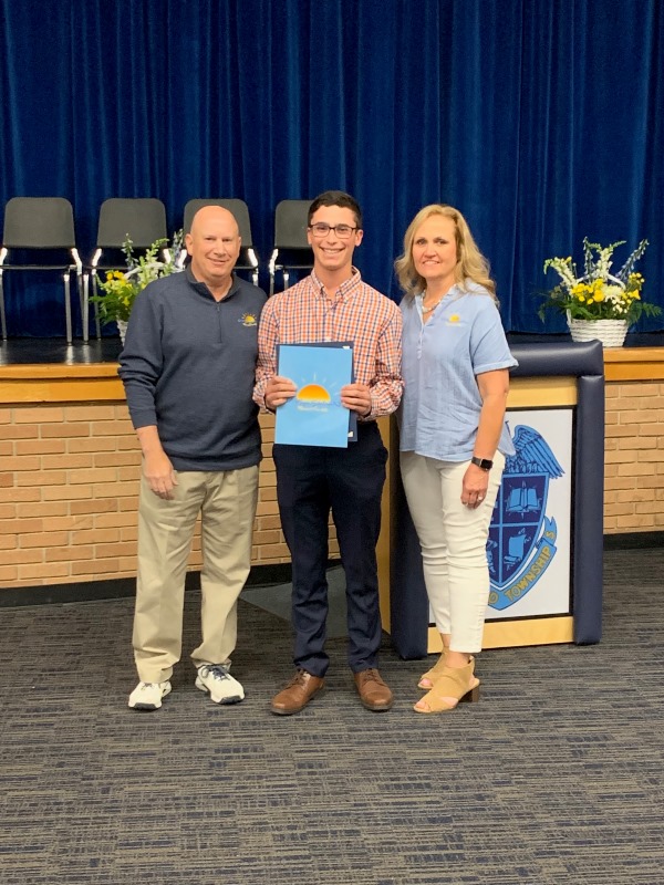 Max Druckman is awarded a scholarship in the amount of $1500.00. Max spent a lot of time raising funds for the Leukemia and Lymphoma society, notably, as a Team Captain, where he was able to lead his team into raising more than $125,000 for the Society.