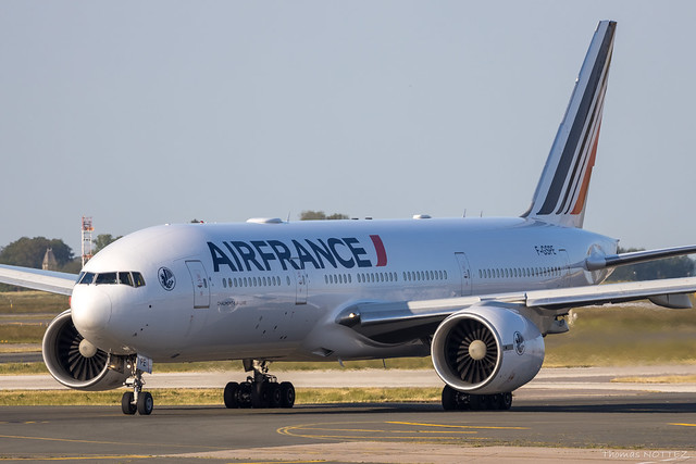 Air France Boeing 777-200ER (F-GSPE) 