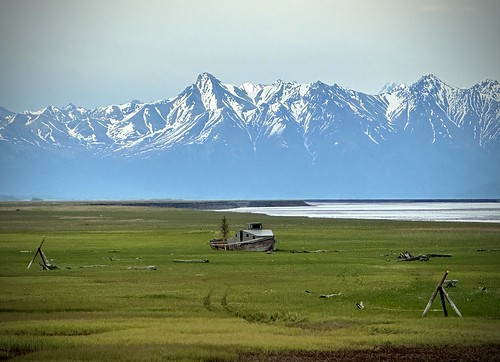 earthquake alaska boat meadow stranded knik kniklake snow mountains ngc