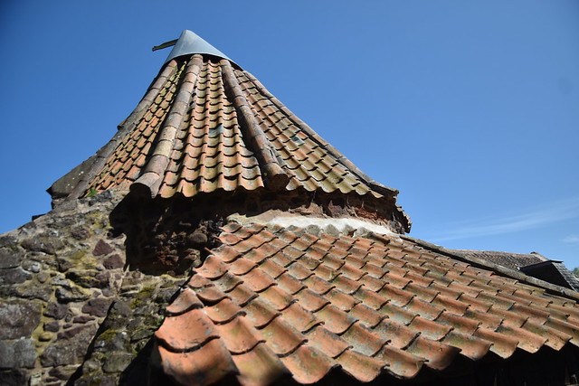 Roof Tiles of the Kiln