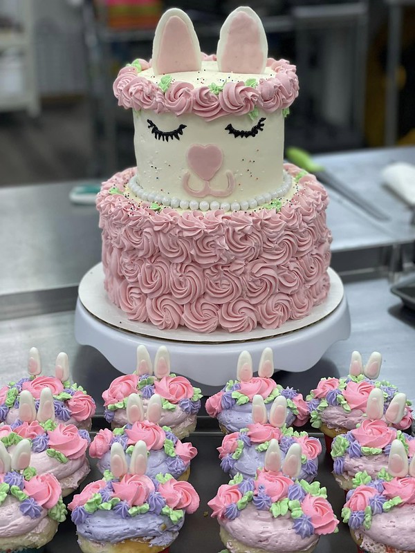 Cake by Ale’s Bakery